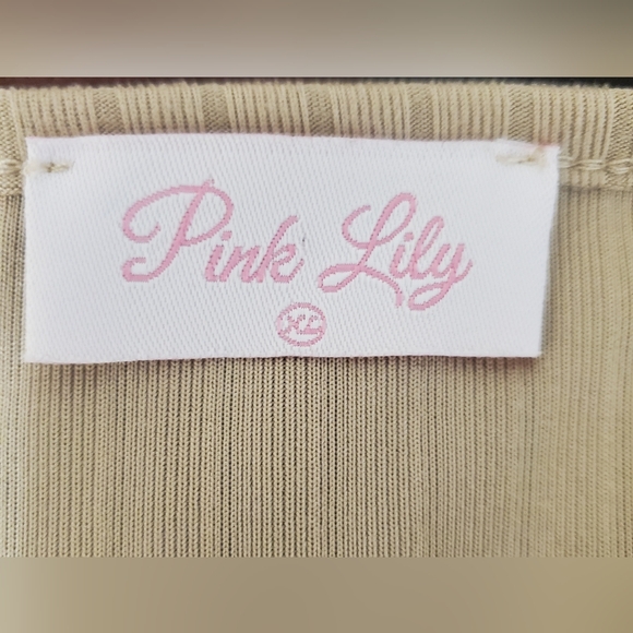 Pink Lily Size XL Elegant Tan Wrap Dress - Picture 4 of 4